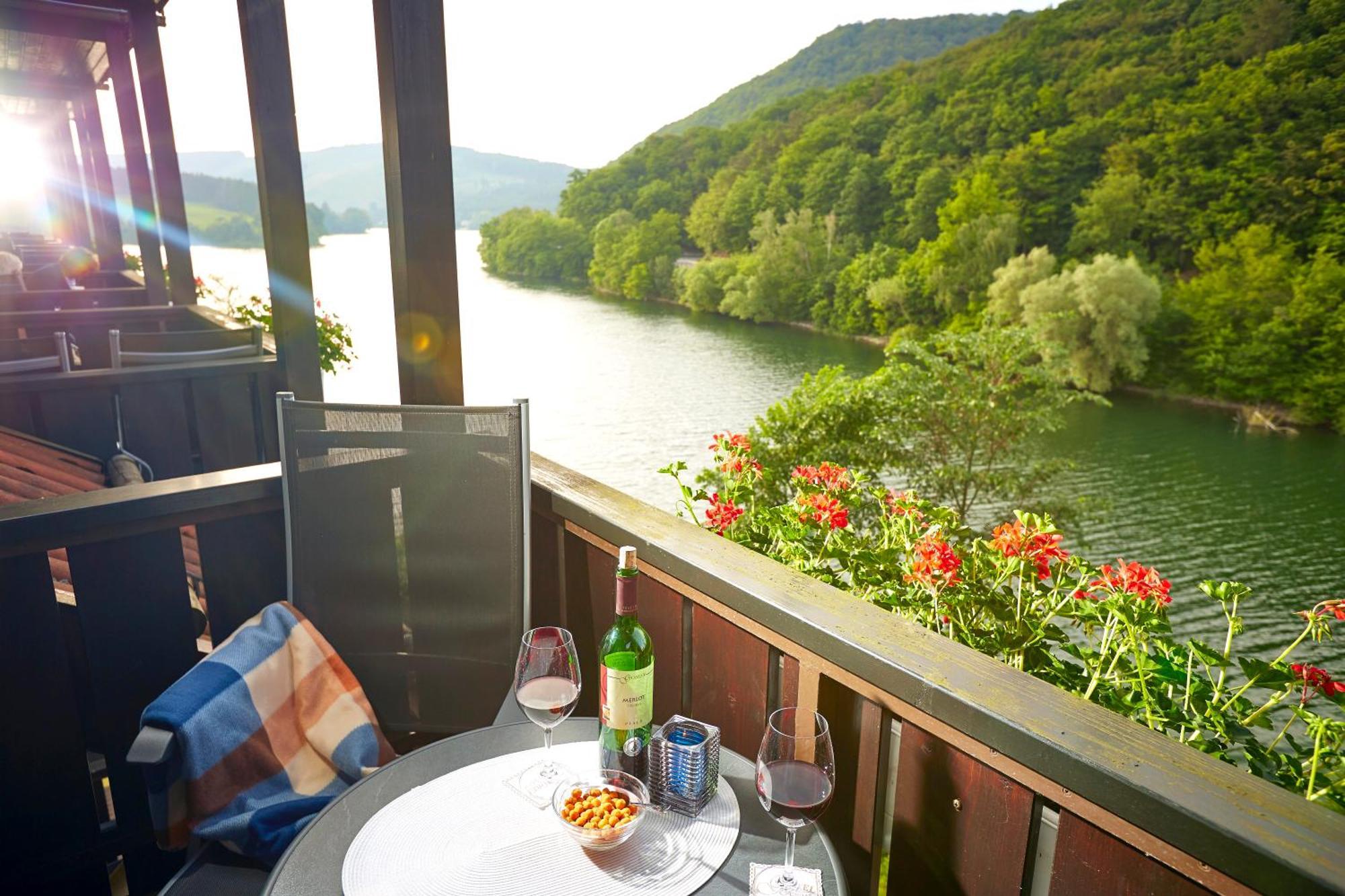 Goebel'S Seehotel Diemelsee Kültér fotó